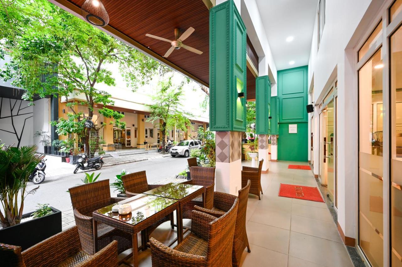 Khách sạn New Sunny1 2*