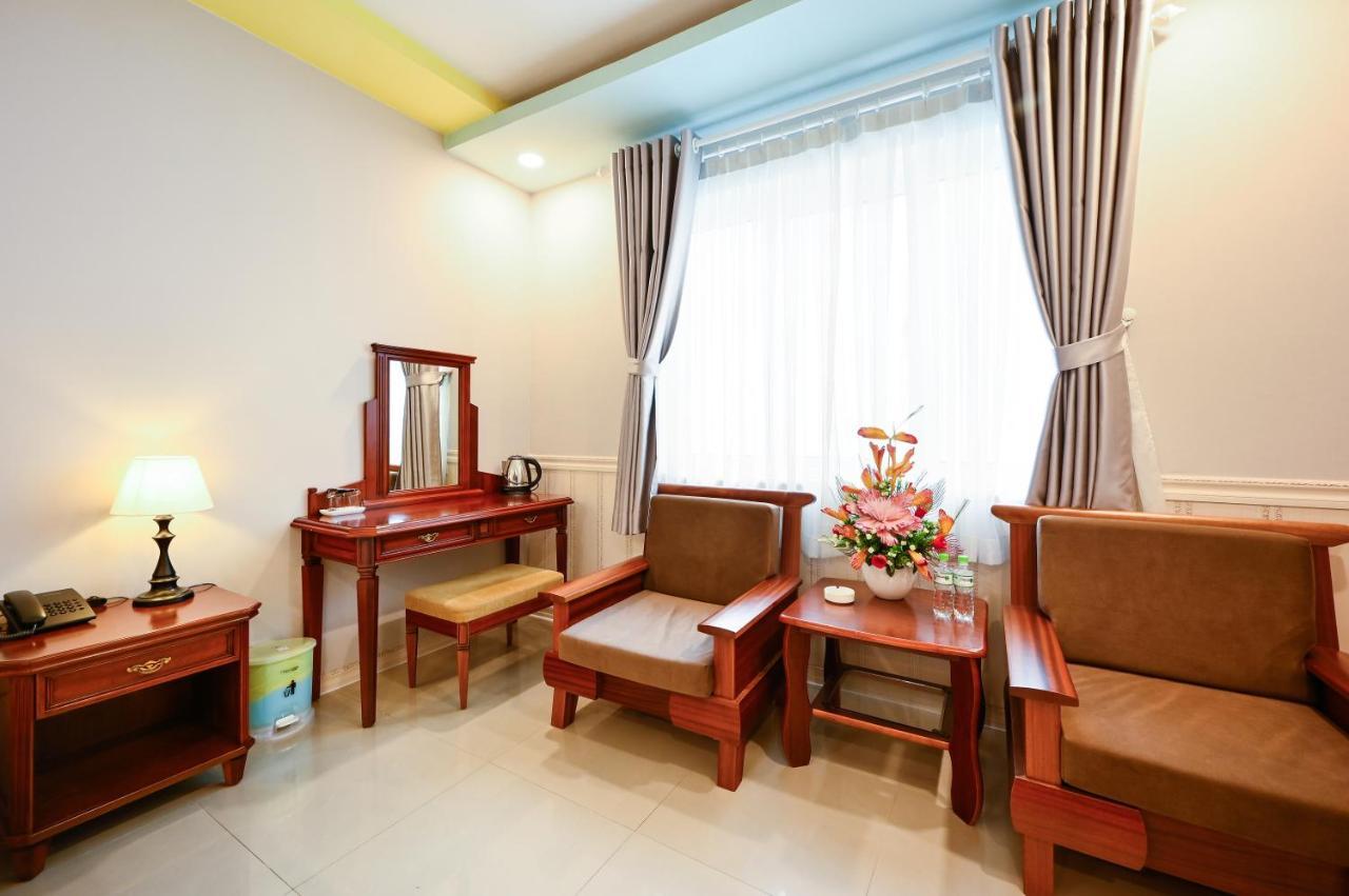Khách sạn New Sunny1