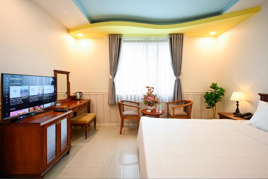 New Sunny1 2* TP. Hồ Chí Minh