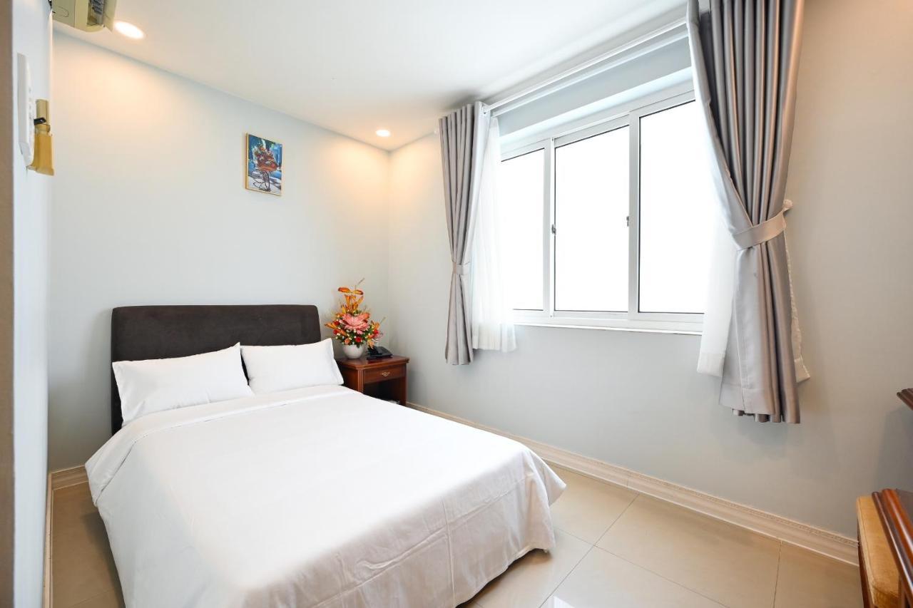 Khách sạn New Sunny1